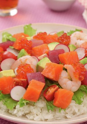 野菜も一緒に☆洋風サラダちらし寿司-レシピのメイン写真