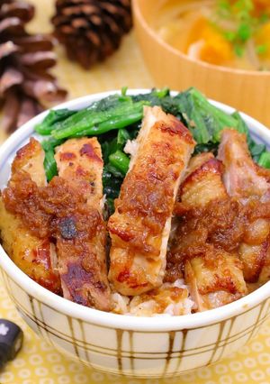 鶏肉のシャリアピン風ステーキ丼-レシピのメイン写真