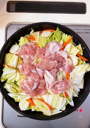 鶏もも肉と白菜のうま塩ニンニク蒸し-レシピのメイン写真