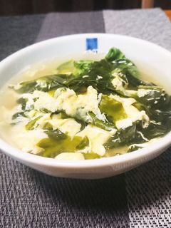 青梗菜とわかめの卵スープ-レシピのメイン写真