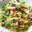 桜えびとほうれん草とベーコンの油系パスタ