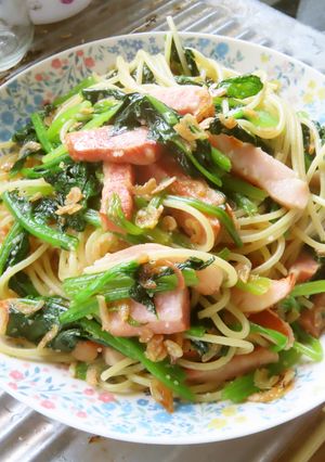 桜えびとほうれん草とベーコンの油系パスタ-レシピのメイン写真
