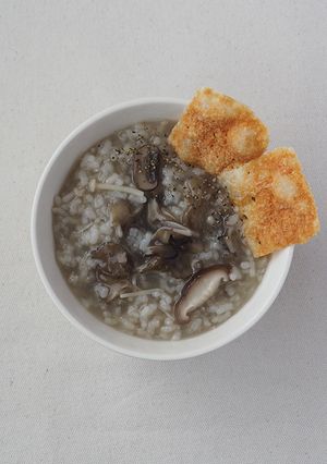 おかゆメーカーで簡単調理！きのこ粥-レシピのメイン写真