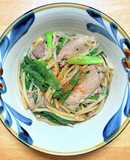町中華の豚こま肉とモヤシとニラの中華炒め