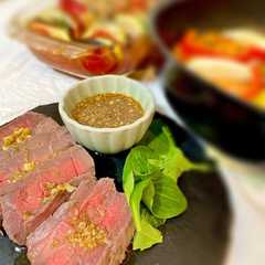 รูปของ 簡単失敗なし！炊飯器で絶品ローストビーフ