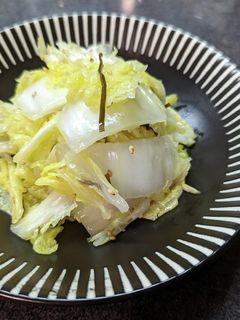 白菜大量消費!ごま油香る中華風サラダ-レシピのメイン写真