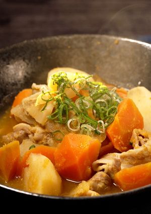 多賀にんじんの肉じゃが【食遺産】-レシピのメイン写真