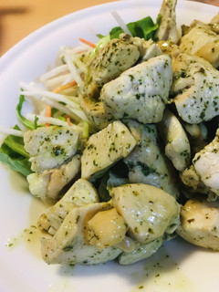 市販ソース●サッとできる鶏肉のバジル炒め-レシピのメイン写真