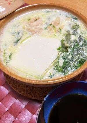 温泉鍋風 鶏つくねと水菜の豆乳鍋-レシピのメイン写真