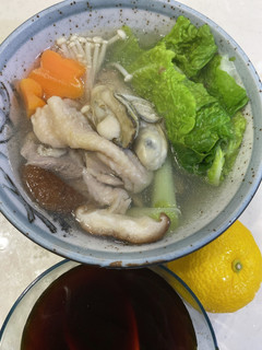 自家製柚子ポン酢で作る牡蠣と鶏肉鍋-レシピのメイン写真