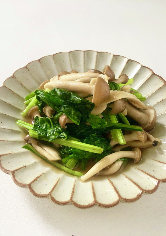 レンジで簡単ほうれん草としめじのお浸し-レシピのメイン写真