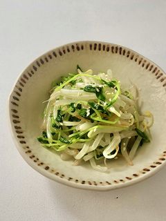 オーブンレンジで豆苗ともやしのナムル-レシピのメイン写真