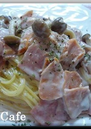 鮭とベーコンのクリームパスタしめじ入り-レシピのメイン写真