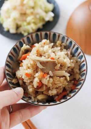 舞茸とにんじんの炊き込みご飯♩簡単☆-レシピのメイン写真