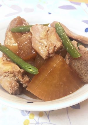 給食の「鶏肉と大根のべっこう煮」♡染みる-レシピのメイン写真