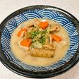 ごぼうも主役級にたっぷり♪粕汁風モツ煮
