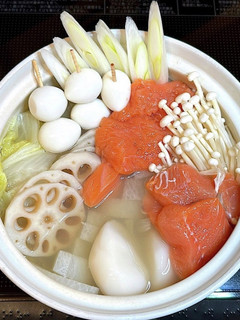 白い野菜と鮭のホワイト鍋-レシピのメイン写真