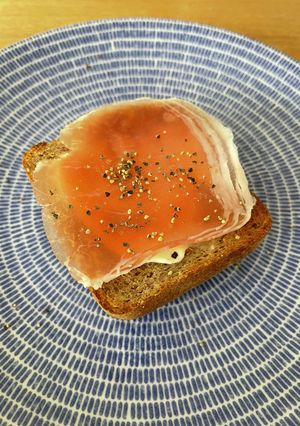 生ハムクリチトースト-レシピのメイン写真