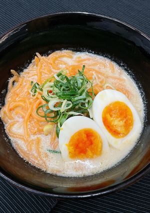 こんにゃくダイエット☆豆乳豚骨辛ヌードル-レシピのメイン写真