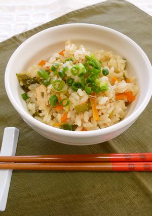 セロリとツナの炊き込みご飯-レシピのメイン写真