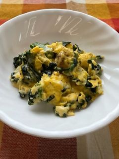 ほうれん草とチーズの簡単卵とじ-レシピのメイン写真