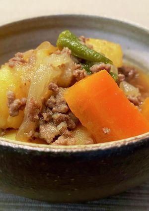 ひき肉でささっと作る肉じゃが-レシピのメイン写真