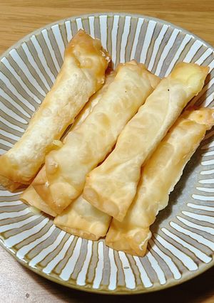 余った餃子の皮でチーズスティック♡-レシピのメイン写真