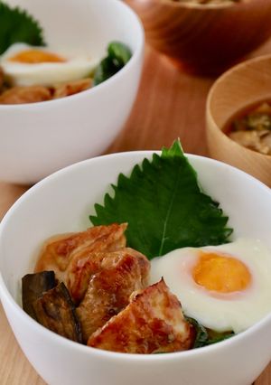 簡単♪なすと鶏肉の照り焼き丼♪-レシピのメイン写真