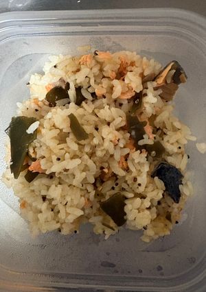 塩鮭と昆布とキヌアの炊き込みご飯-レシピのメイン写真
