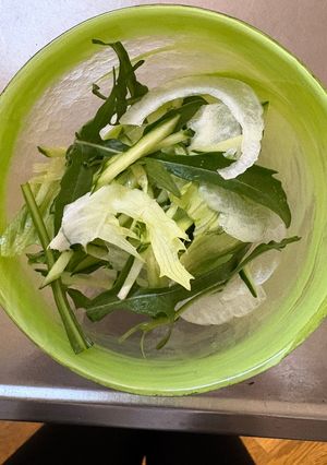 新玉ねぎと胡瓜とレタスとルッコラのサラダ-レシピのメイン写真