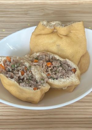 油揚げの巾着煮。人参白滝ツナ炒めを使って-レシピのメイン写真