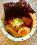 角煮のゆで汁で激ウマ醤油ラーメンのスープ