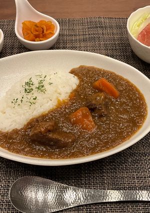 たっぷり玉ねぎとバターで作る甘口カレー-レシピのメイン写真