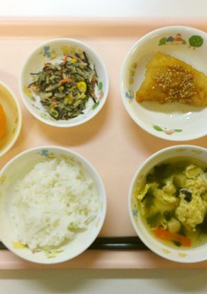 ★保育園給食★白身魚のオランダ煮-レシピのメイン写真