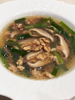 鶏肉と椎茸のスープ-レシピのメイン写真