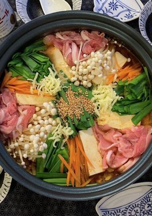 ニラとゴマ香る豚しゃぶキムチ鍋-レシピのメイン写真
