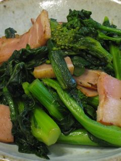 菜花とベーコンの炒め物-レシピのメイン写真