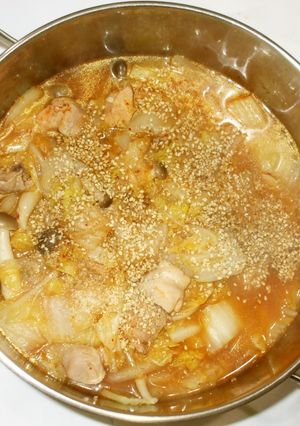 手作り基本のチゲ鍋♪冷蔵庫にあるもので-レシピのメイン写真