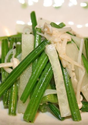 えのきとだいこんとほうれん草の茎炒め-レシピのメイン写真