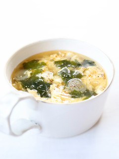 簡単手軽な【卵とわかめの中華スープ】-レシピのメイン写真