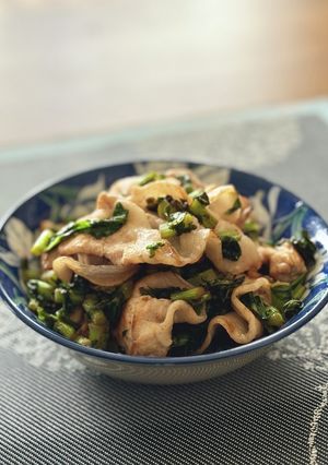 大根の葉と豚肉のバター炒め-レシピのメイン写真