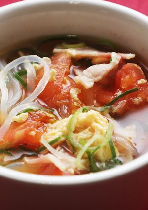 万能こんにゃくめんで和風トマトスープ-レシピのメイン写真