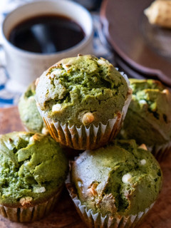ホワイトチョコ入り抹茶マフィン-レシピのメイン写真