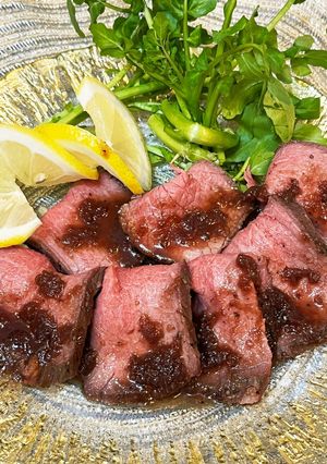 旨味ぎっしり！ジューシーなローストビーフ-レシピのメイン写真