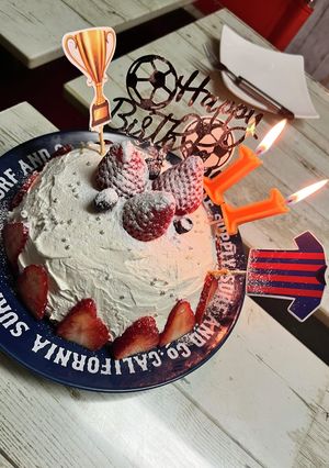 誕生日ケーキ-レシピのメイン写真