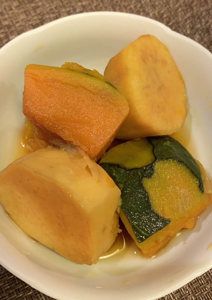 かぼちゃとさつまいも…他人のそら煮-レシピのメイン写真