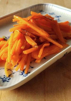 調味料1つ☆人参ソテー☆お弁当☆お節にも-レシピのメイン写真