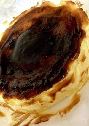 簡単で美味しすぎるバスクチーズケーキ-レシピのメイン写真