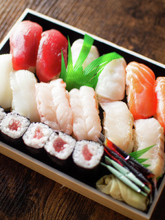 市販の寿司を1分で格上げする方法 ✨🍣-レシピのメイン写真
