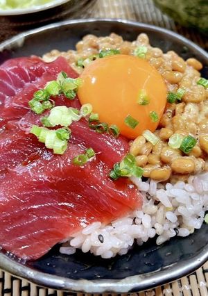 まぐろ赤身と納豆の月見ごはん-レシピのメイン写真
